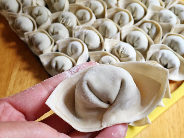 荠菜馄饨