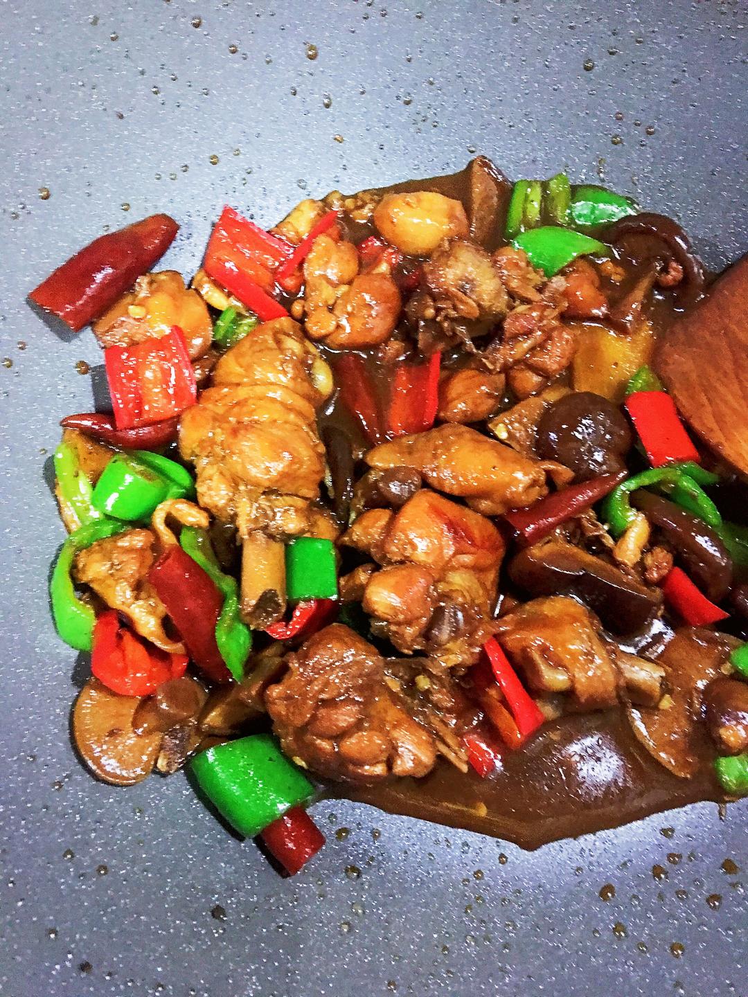 黄焖鸡