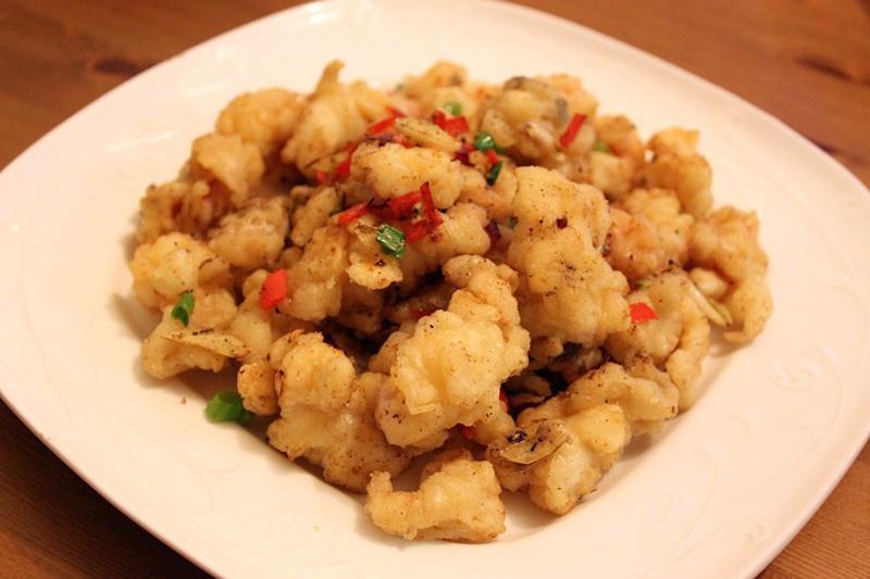 椒盐鱿鱼（Salt & pepper squid）