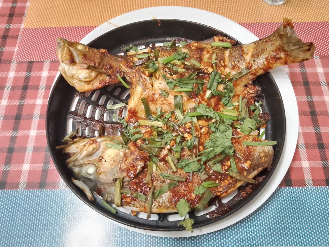 鲈鱼烧烤