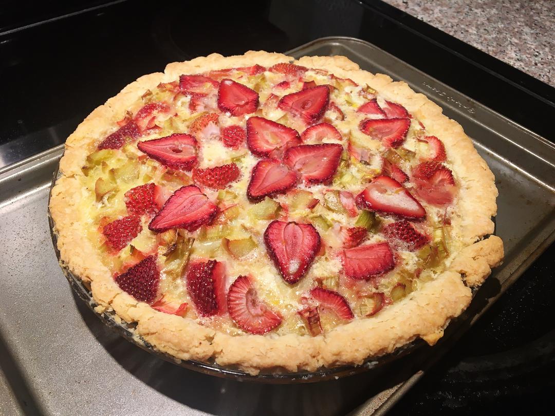草莓大黄派（Strawberry Rhubarb Pie）