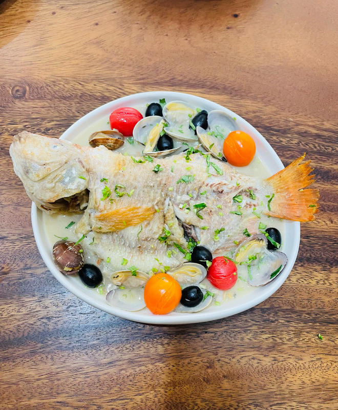 鲷鱼炖煮