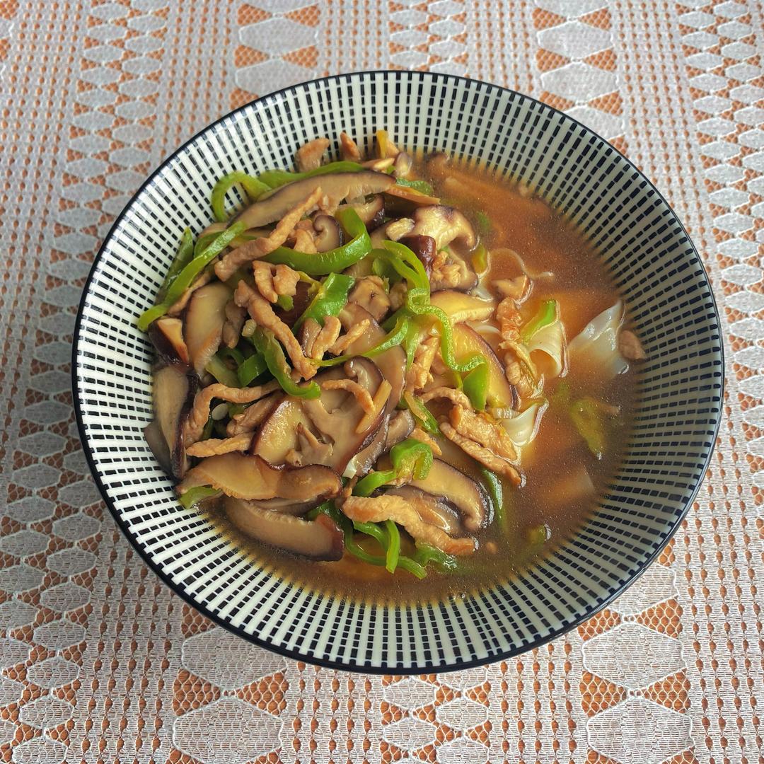 扁面蘑菇