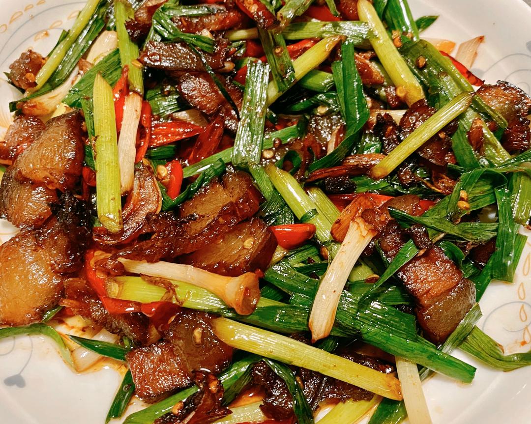 蒜苗炒腊肉