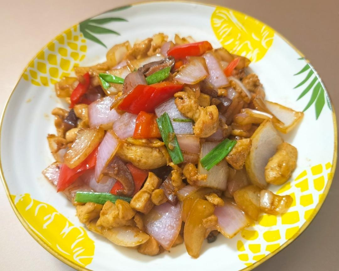 鸡肉炒洋葱