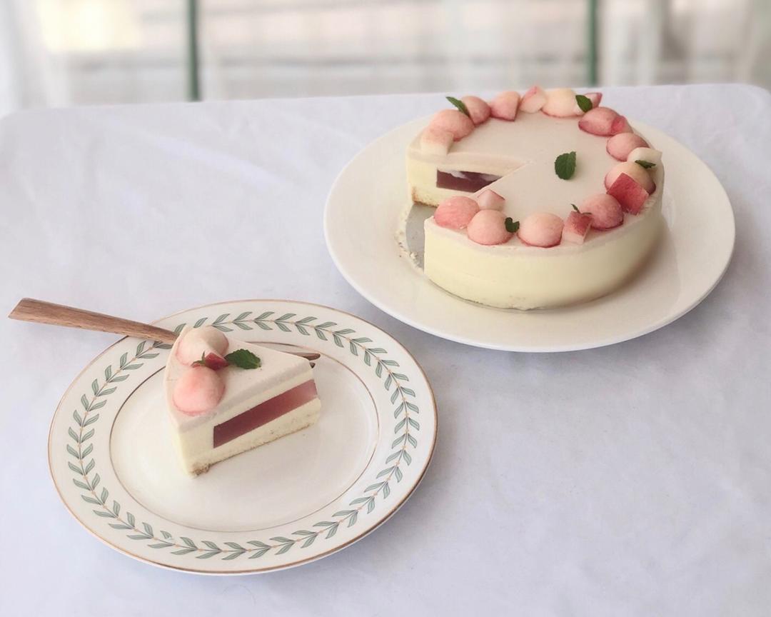 覆盆子慕斯（Raspberry mousse）