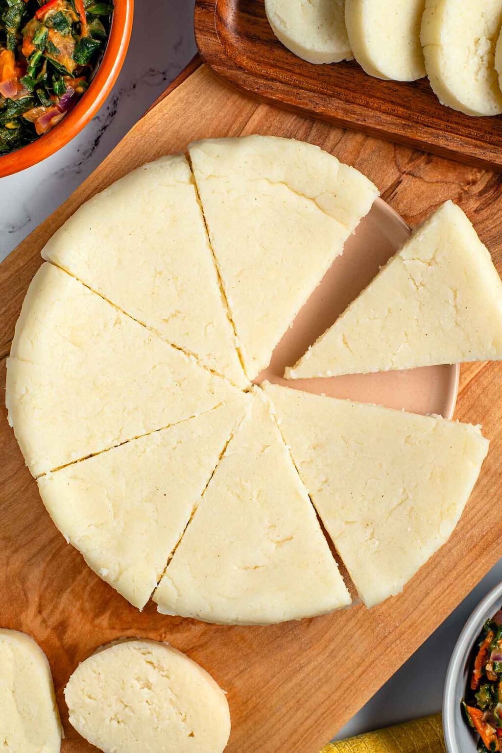 肯尼亚玉米糕（Ugali – Kenyan cornmeal）
