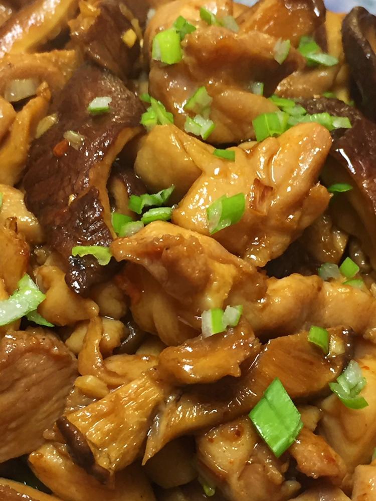 香菇滑鸡