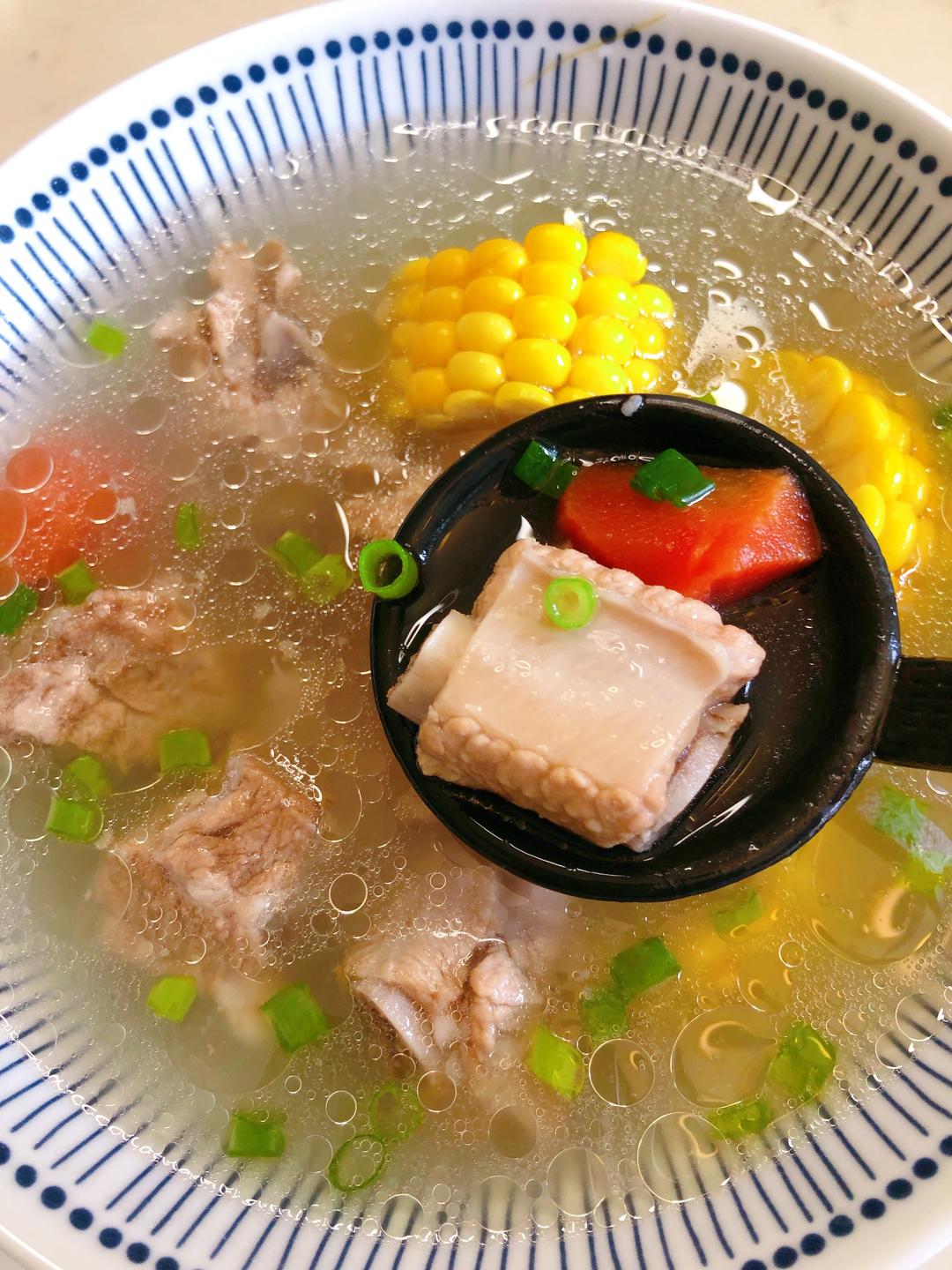排骨玉米汤